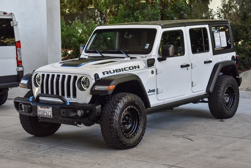 2023 Jeep Wrangler Rubicon 4xe photo 3