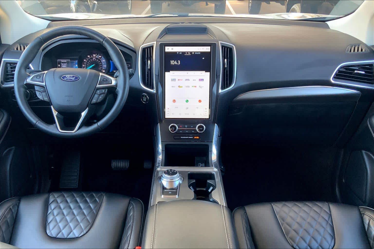 2024 Ford Edge Titanium Sport photo 4