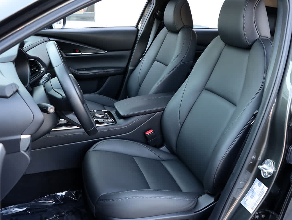 2025 Mazda CX-30 2.5 S Preferred photo 6
