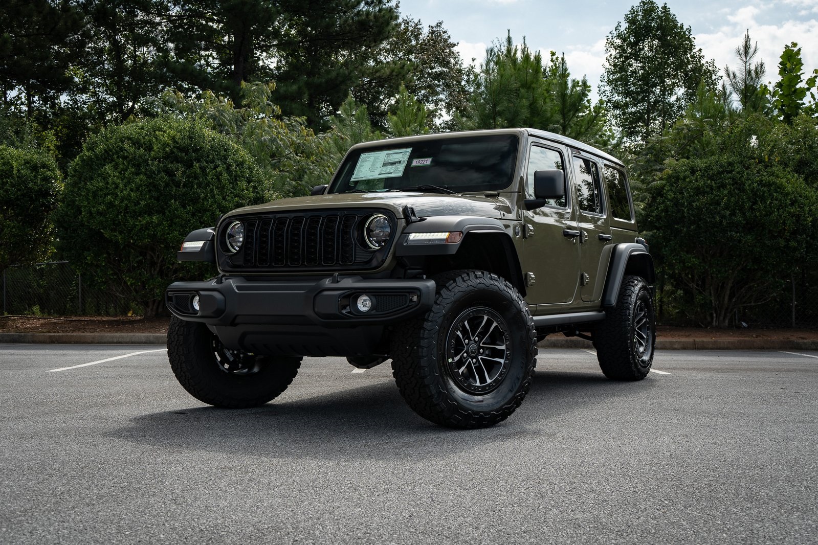 2025 Jeep Wrangler 4-Door Willys's photo