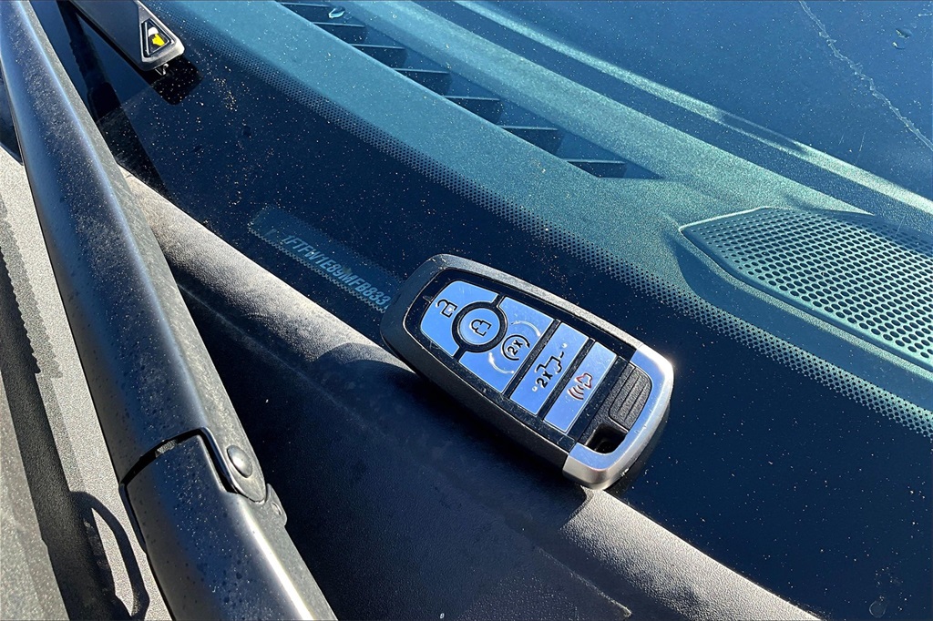 2021 Ford F-150 Lariat photo 11