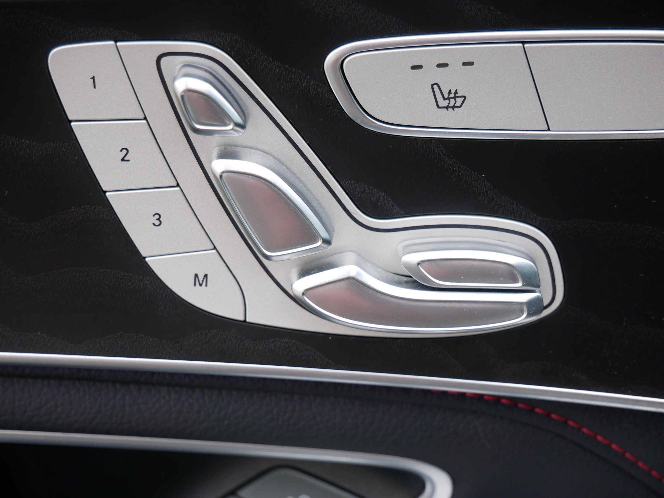 2020 Mercedes Benz C AMG 43 photo 14