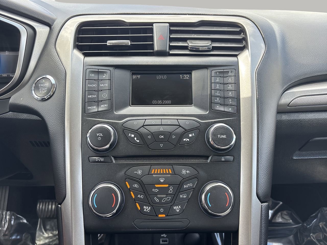 2018 Ford Fusion Hybrid S photo 20