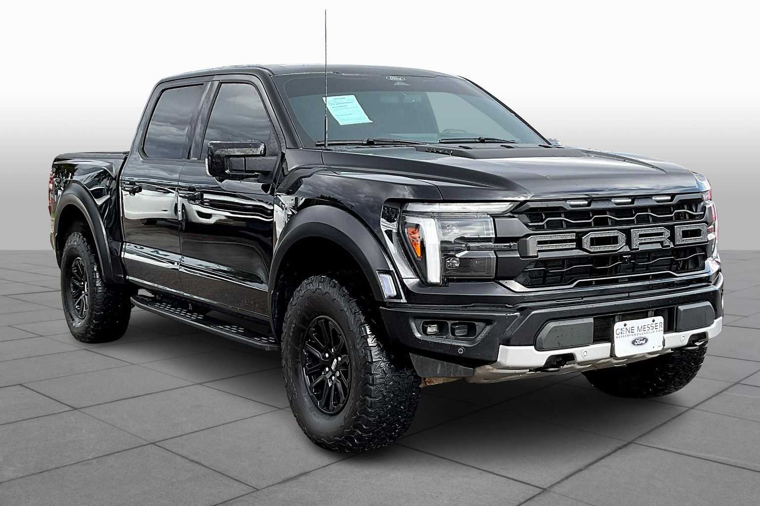2025 Ford F-150 Raptor photo 2