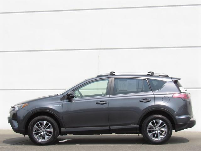 2018 Toyota RAV4 Hybrid XLE photo 4
