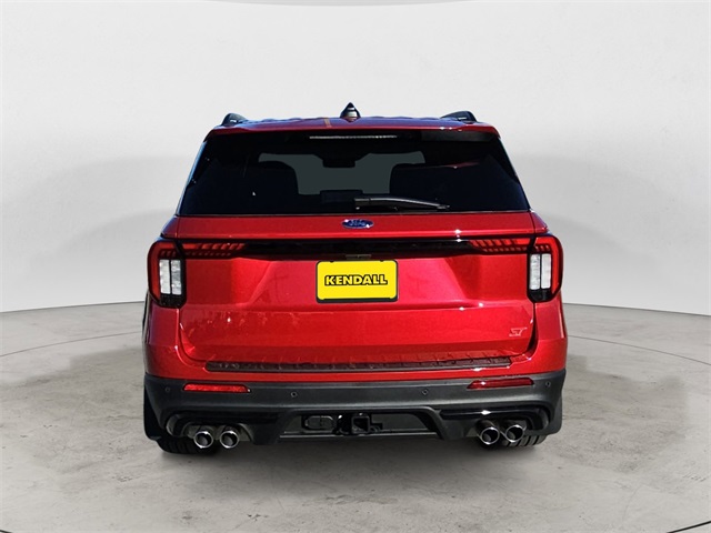 2025 Ford Explorer ST photo 4