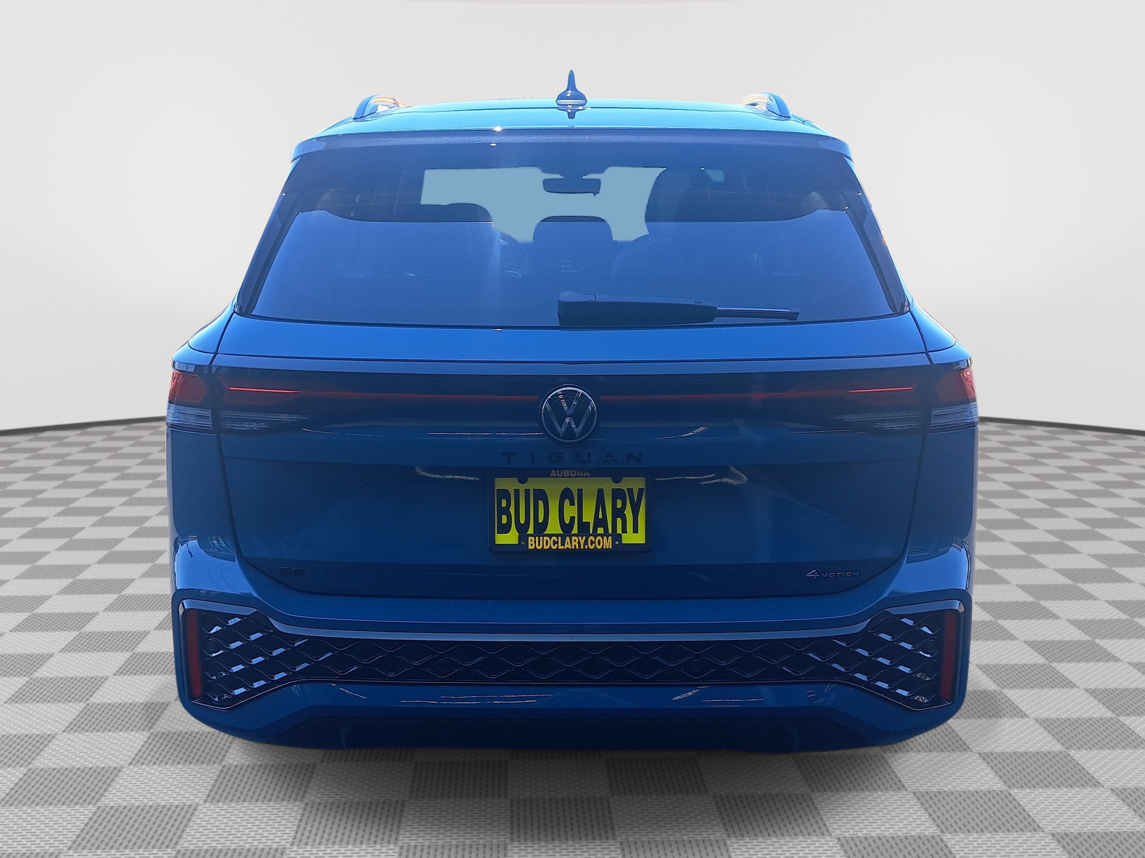 2025 Volkswagen Tiguan SE R-Line Black photo 3