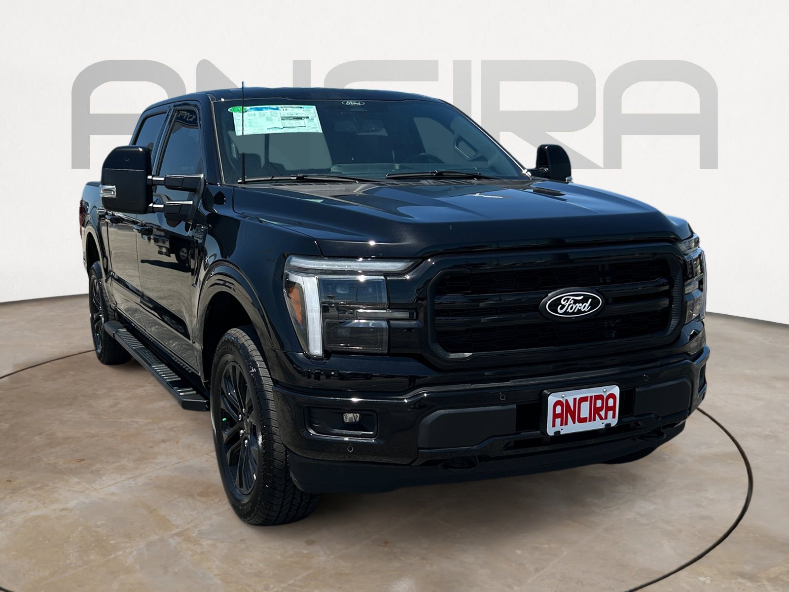 2025 Ford F-150 Lariat photo 2