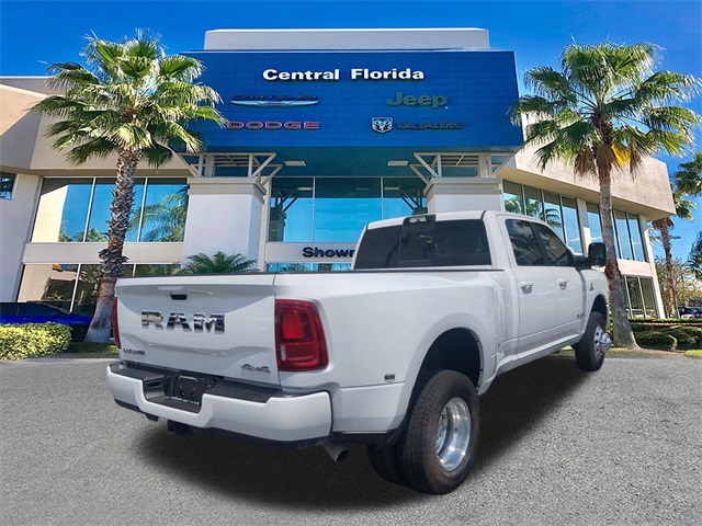 2026 Ram 3500 photo 4