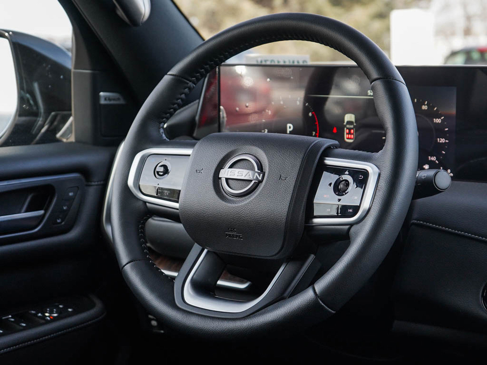 2025 Nissan Armada SL photo 11