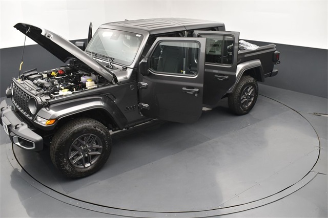 2025 Jeep Gladiator Sport S photo 27