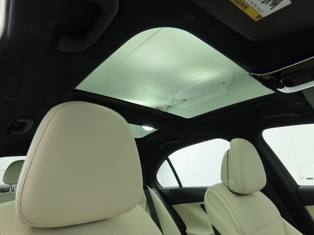 2025 Mercedes Benz C 300 photo 20