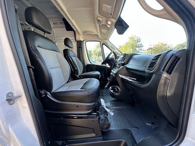 2025 Ram ProMaster 2500 Cargo Van photo 27