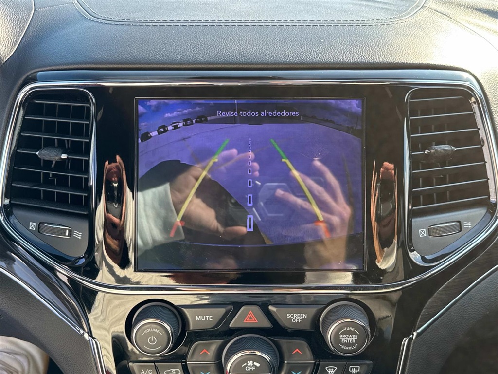 2020 Jeep Grand Cherokee Overland photo 26