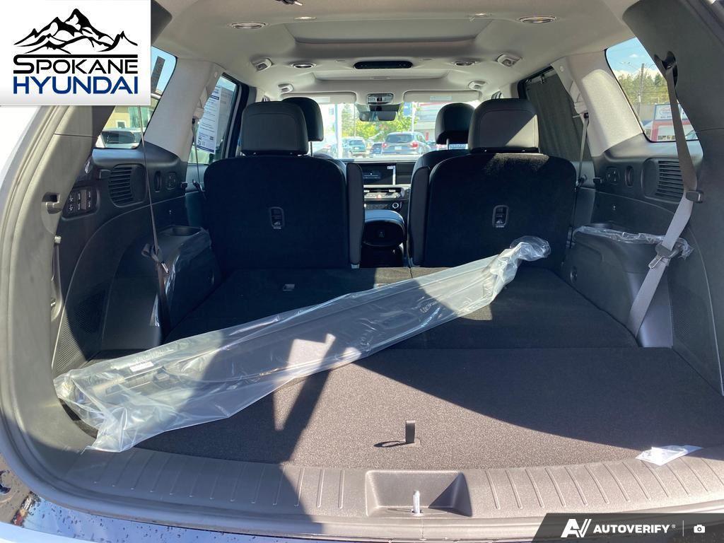 2026 Hyundai Palisade Limited photo 15