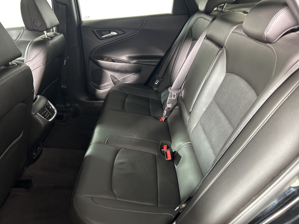 2018 Chevrolet Malibu Premier photo 15