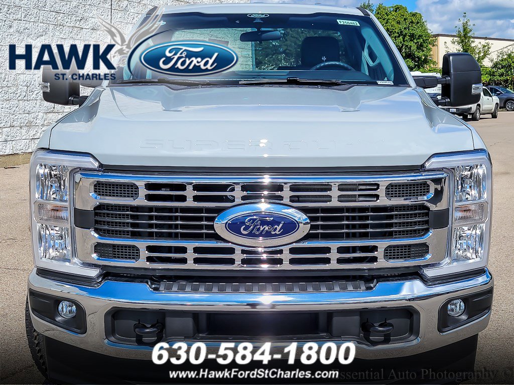2025 FORD F-350 - Image 3