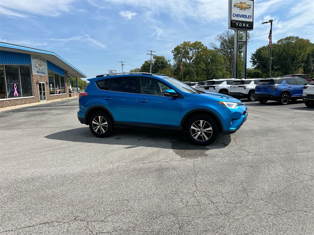 2018 Toyota RAV4 Adventure XLE photo 19
