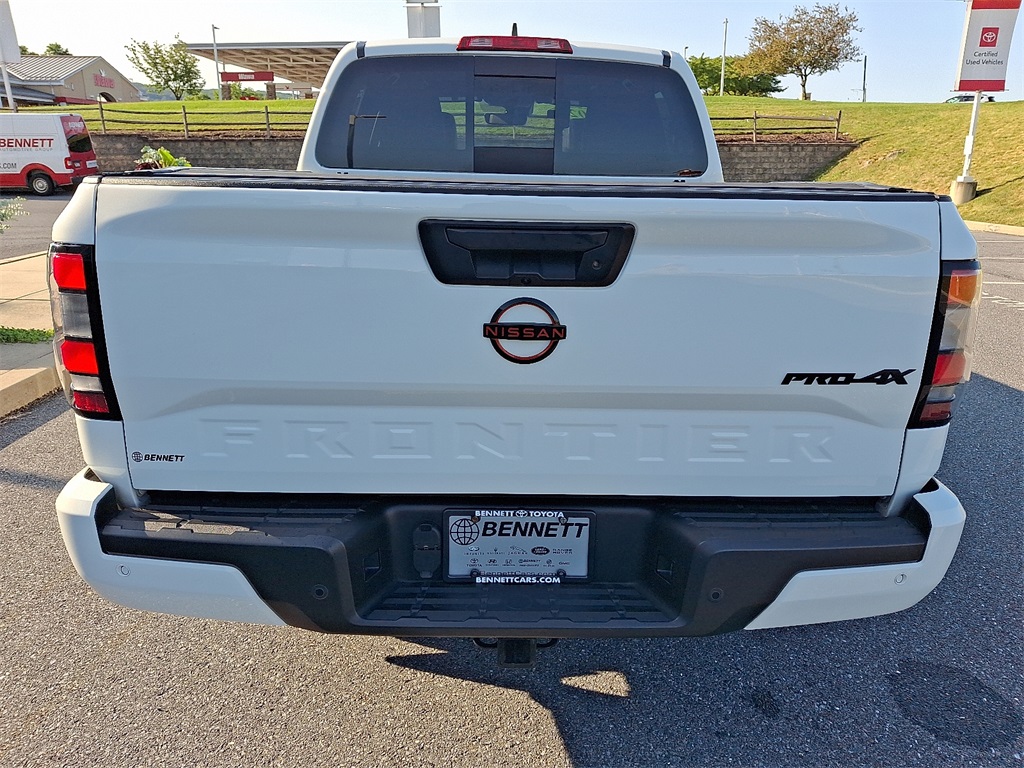 2024 Nissan Frontier PRO-4X photo 9