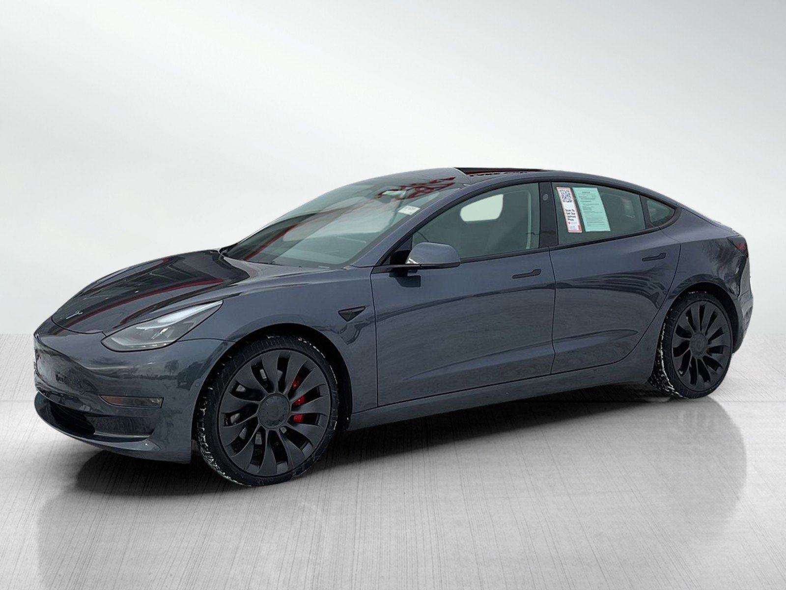 2022 Tesla Model 3 Performance's photo