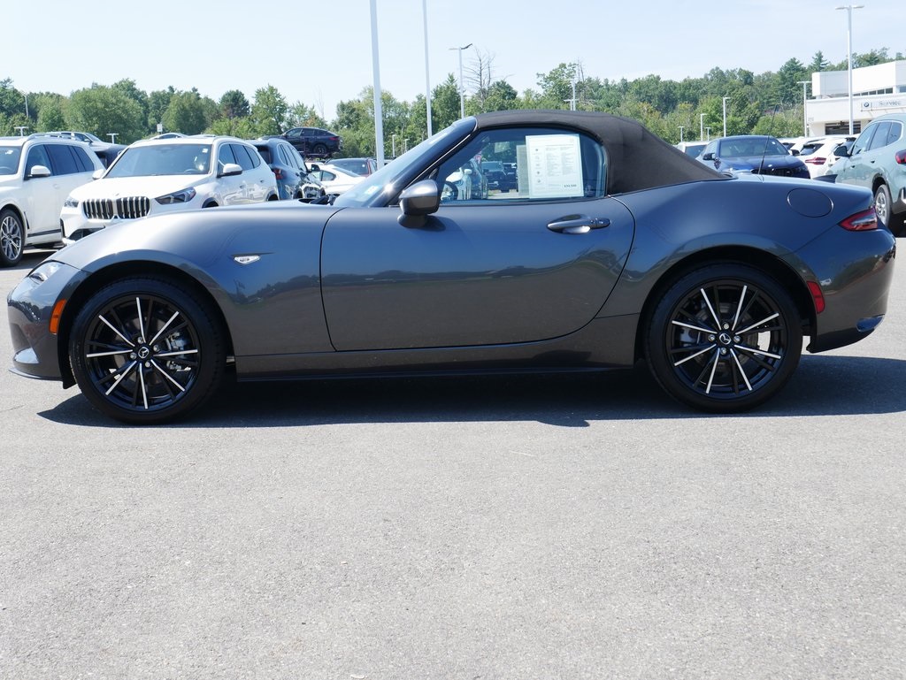 2025 Mazda MX-5 Miata Miata Grand Touring photo 4