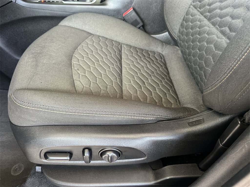 2018 Chevrolet Equinox LT photo 20