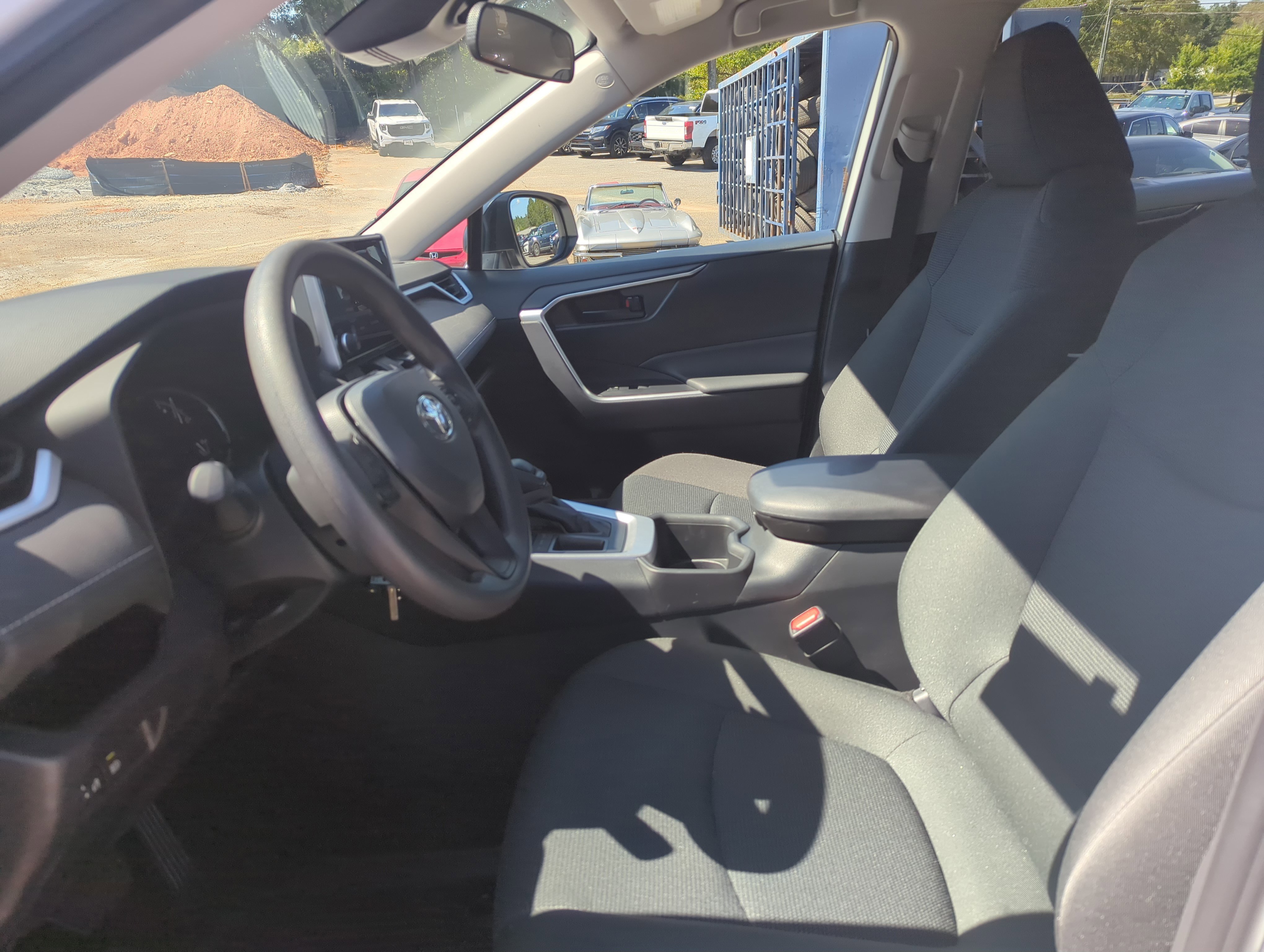 2024 Toyota RAV4 LE photo 11