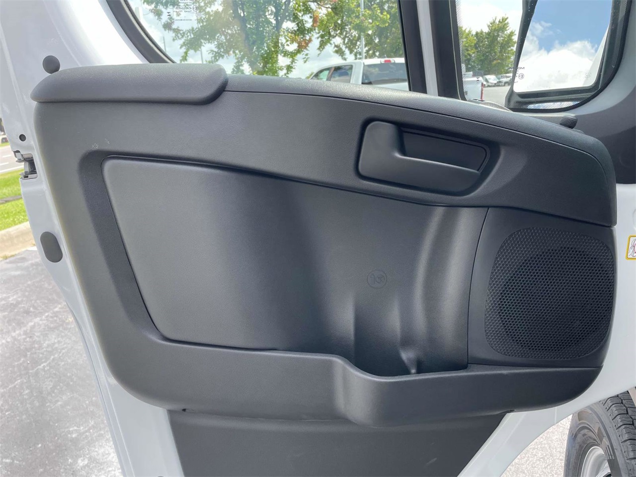 2025 Ram ProMaster 1500 photo 22