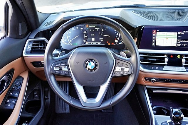 Used 2022 White BMW 330i image 19