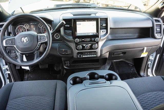 2025 Ram 5500 Tradesman photo 28