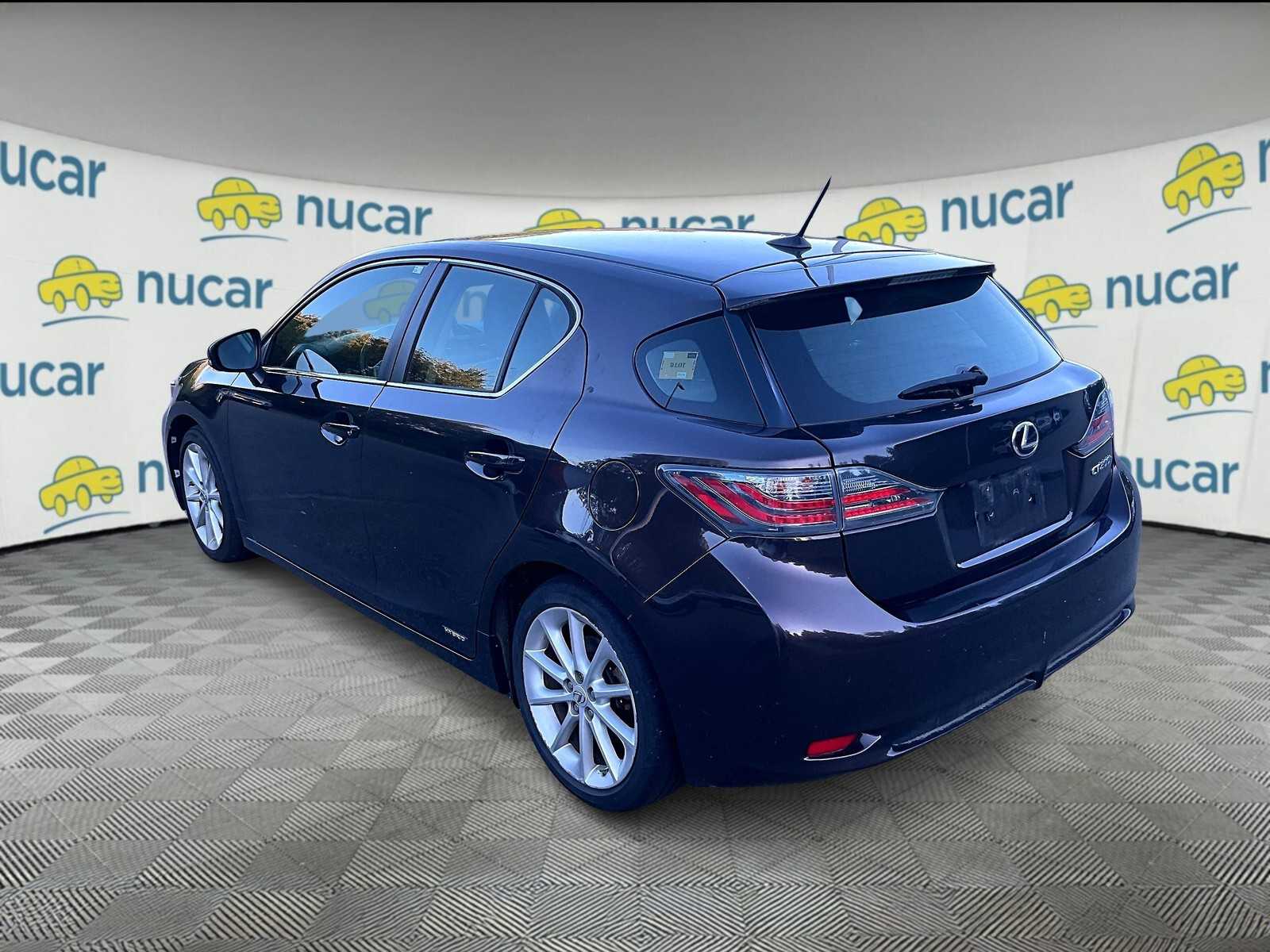2012 Lexus CT 200h photo 3