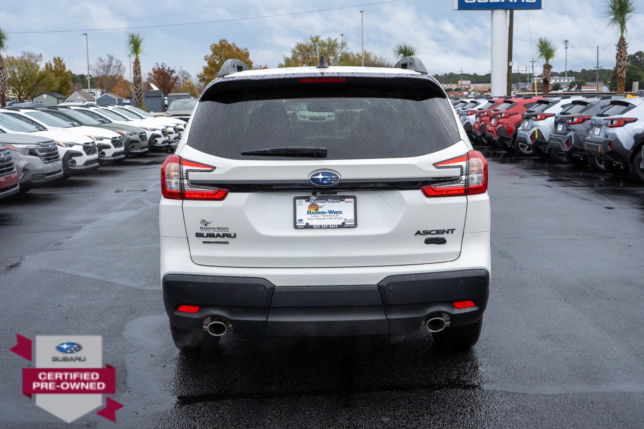 2025 Subaru Ascent Onyx Edition photo 3