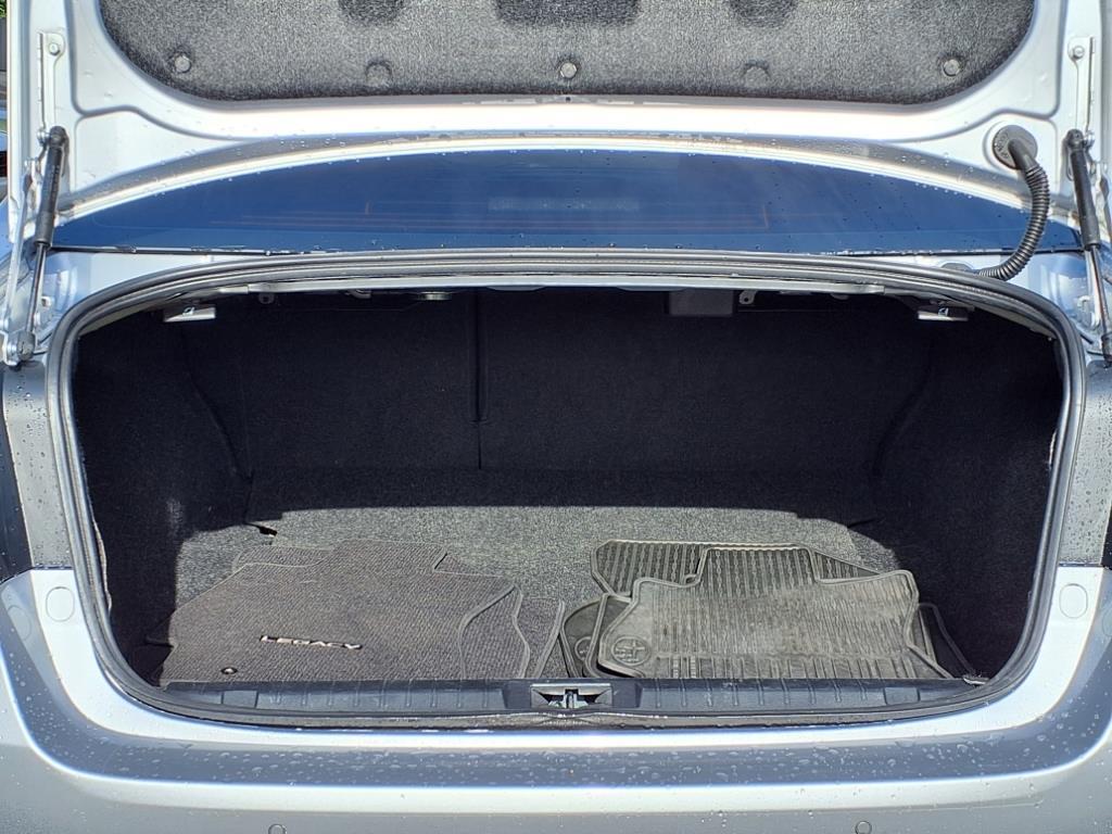 2018 Subaru Legacy Limited photo 18