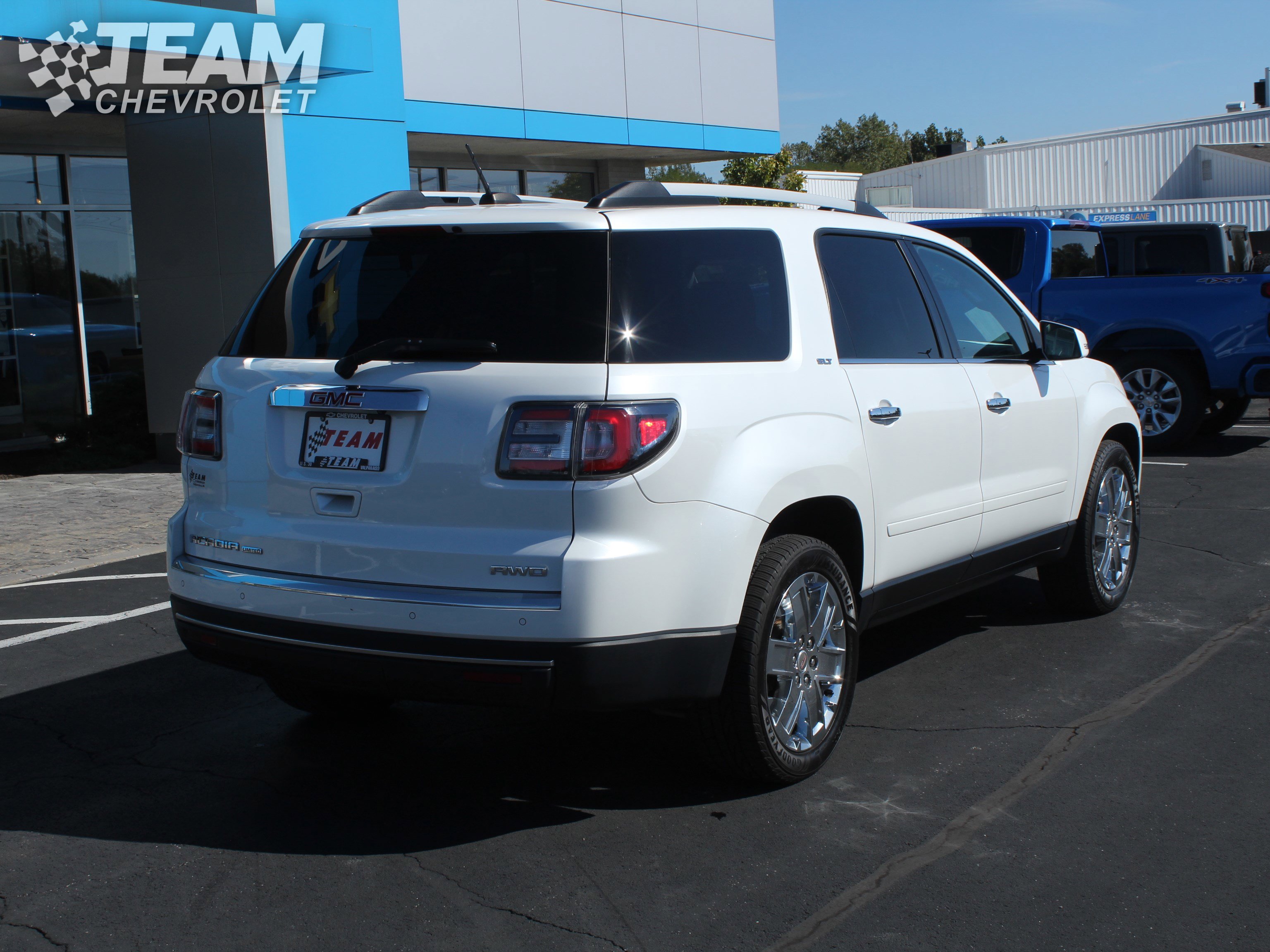 2017 Gmc Acadia Limited photo 4