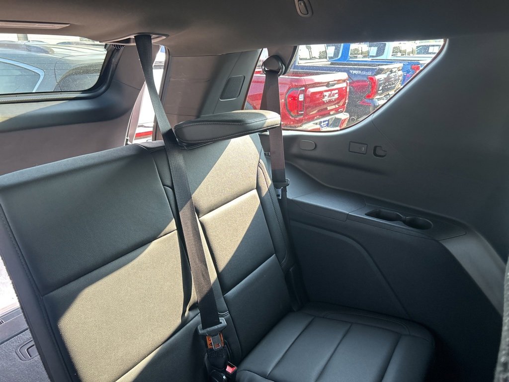 2021 Chevrolet Tahoe LT photo 14