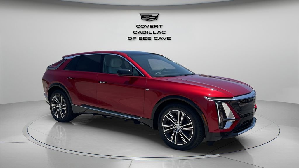 2025 Cadillac Lyriq Luxury photo 12