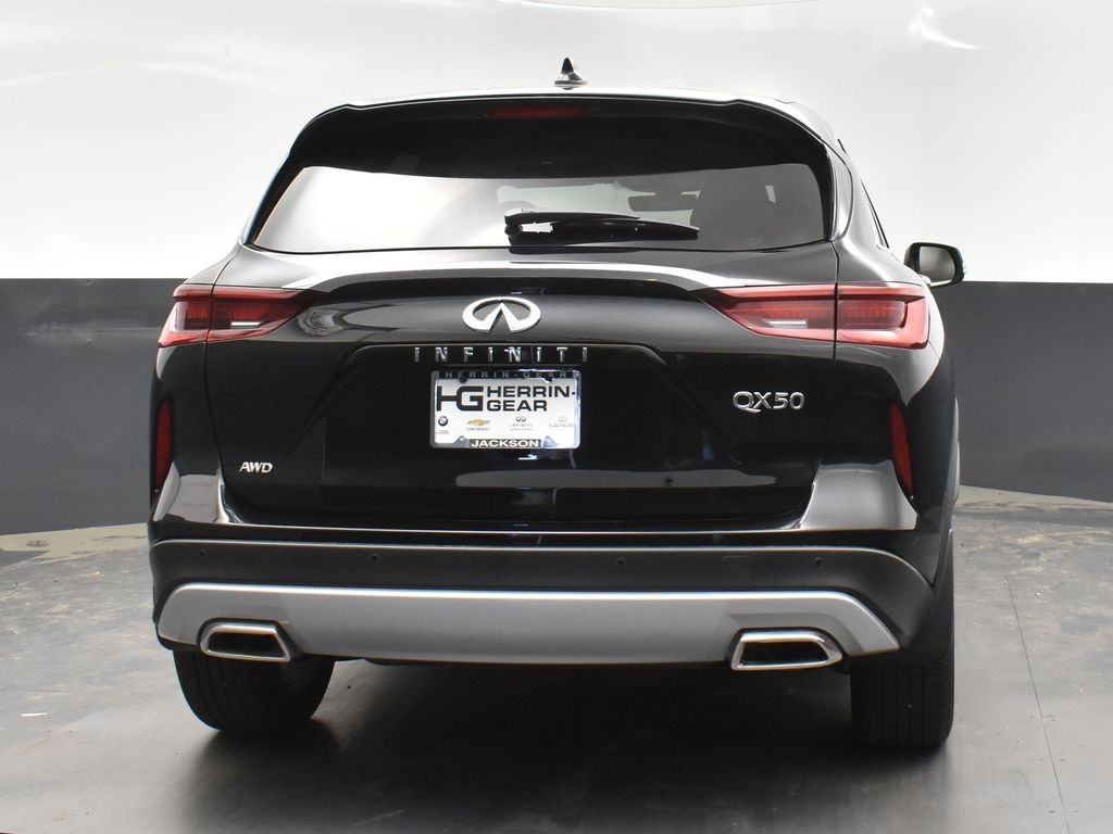 2025 Infiniti QX50 PURE AWD photo 6