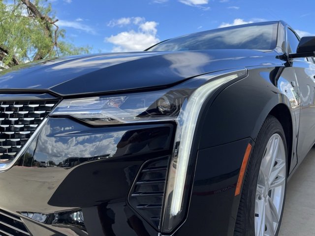 2023 Cadillac CT4 Luxury photo 10