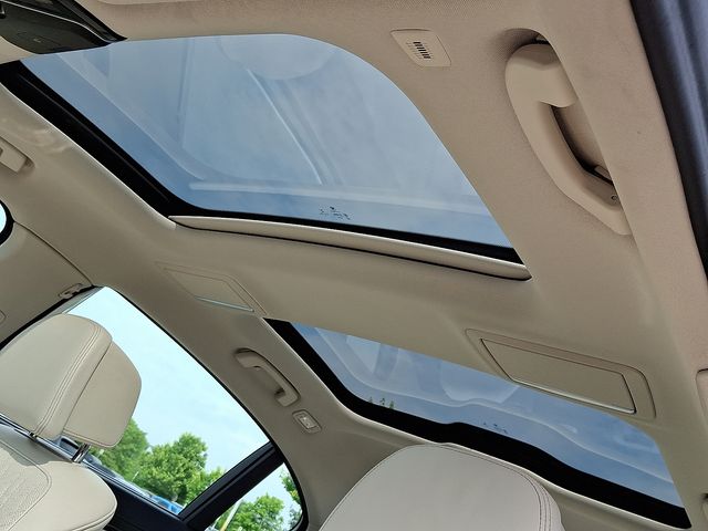 2019 Bmw 750i xDrive Sedan photo 14