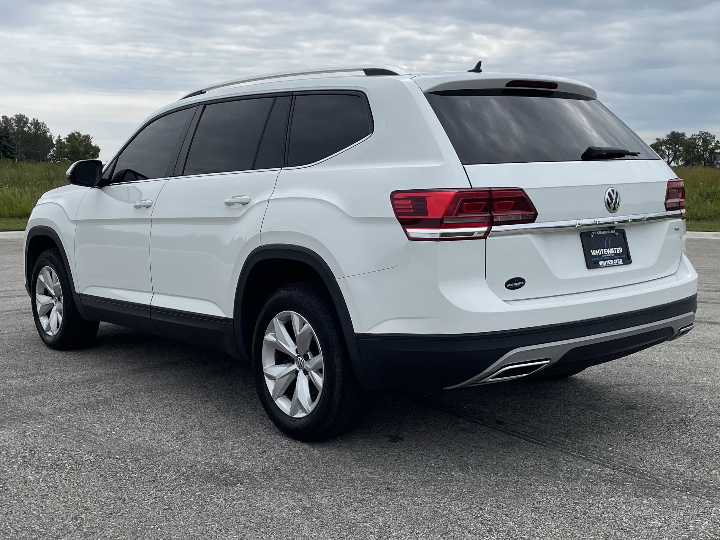 2018 Volkswagen Atlas S photo 6