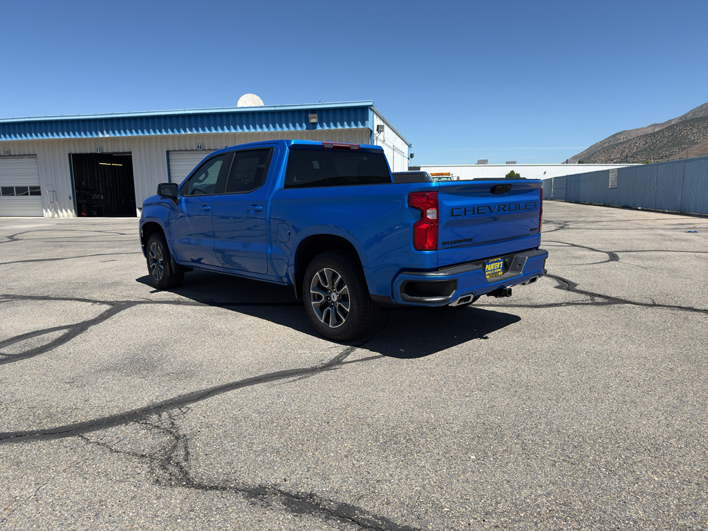 2025 Chevrolet Silverado 1500 RST photo 3