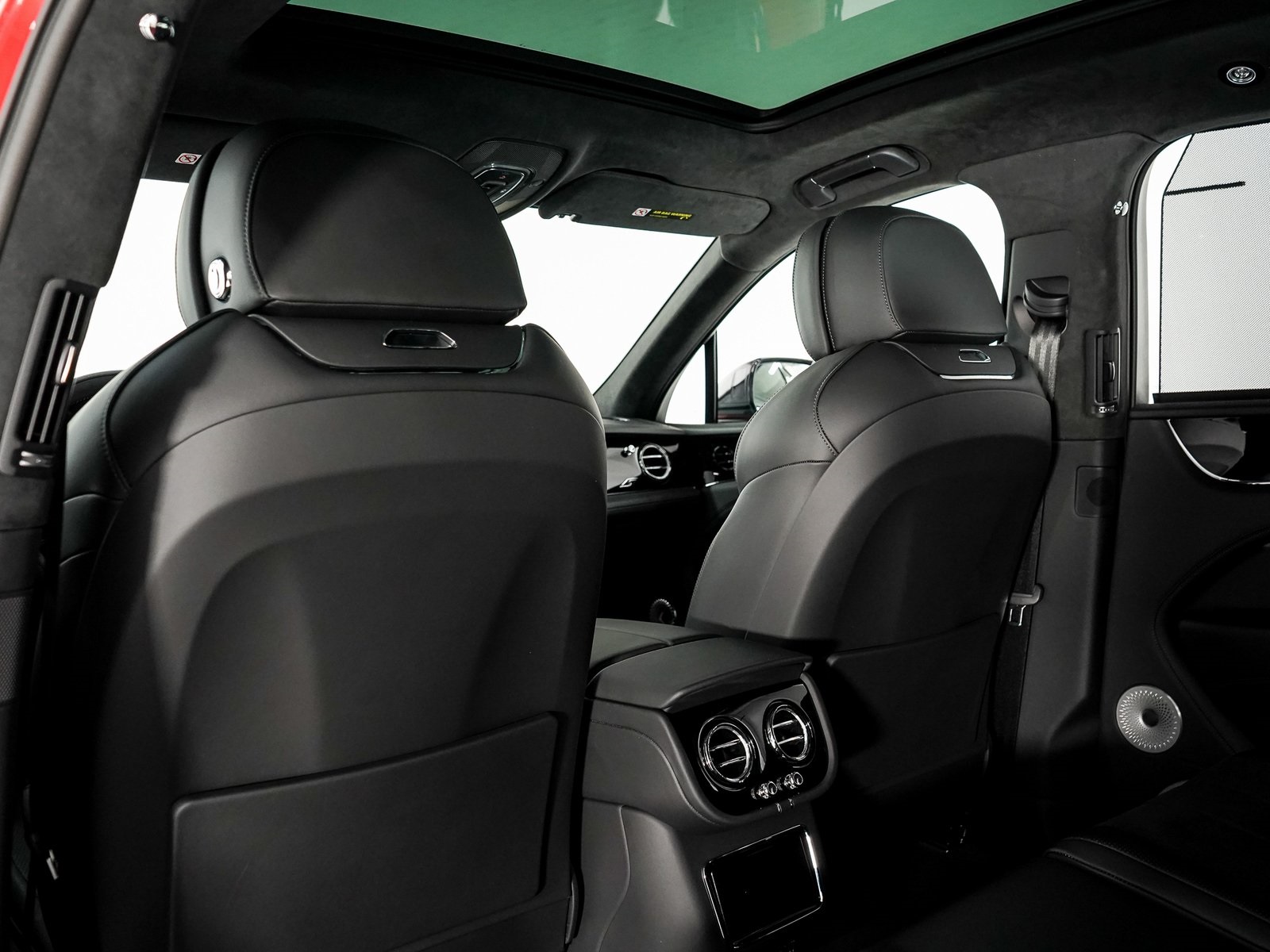 2024 Bentley Bentayga S V8 photo 22