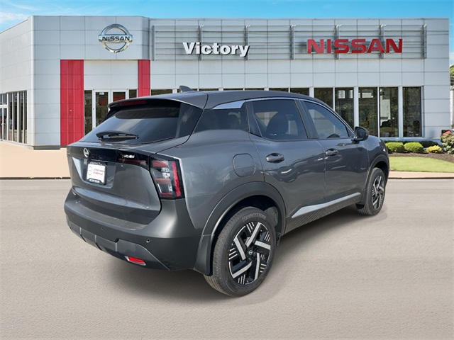 2025 Nissan Kicks SV photo 3