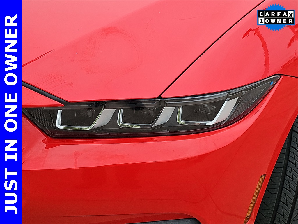 2024 Ford Mustang EcoBoost photo 32