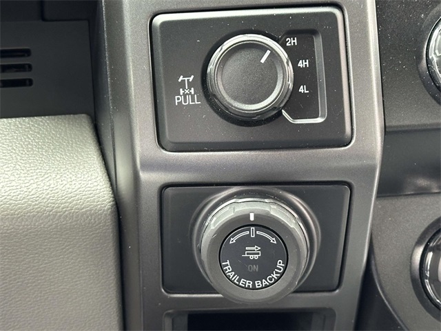 2020 Ford F-150 XLT photo 21