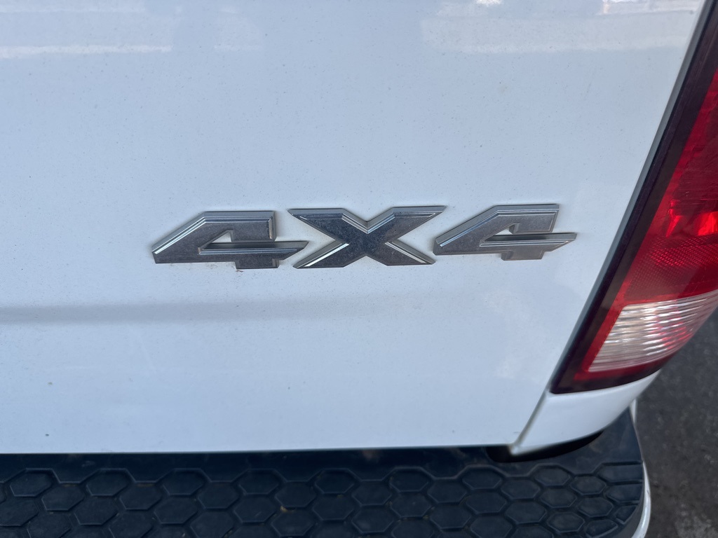 2017 Ram 1500 Express photo 12