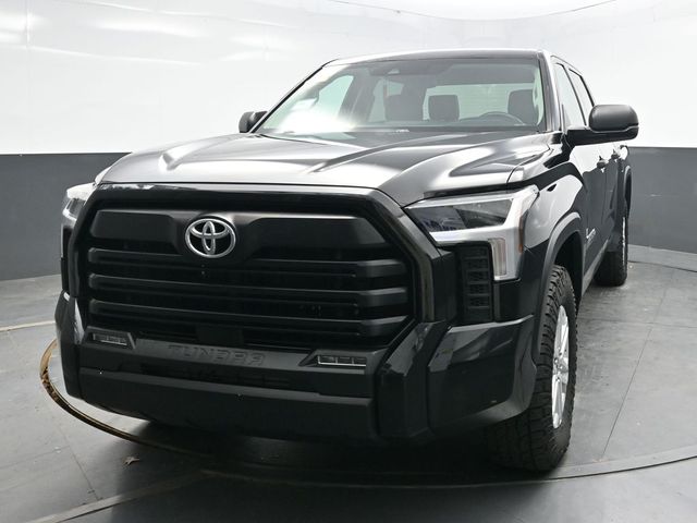 2022 Toyota Tundra SR5 photo 2