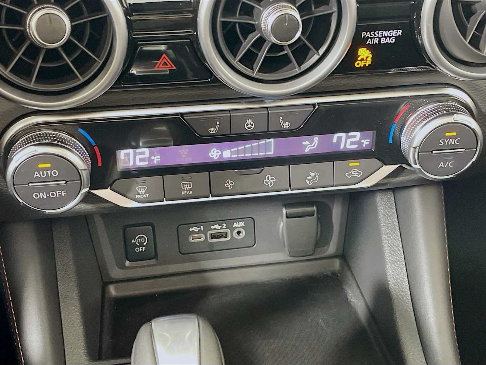 2024 Nissan Sentra SR photo 13
