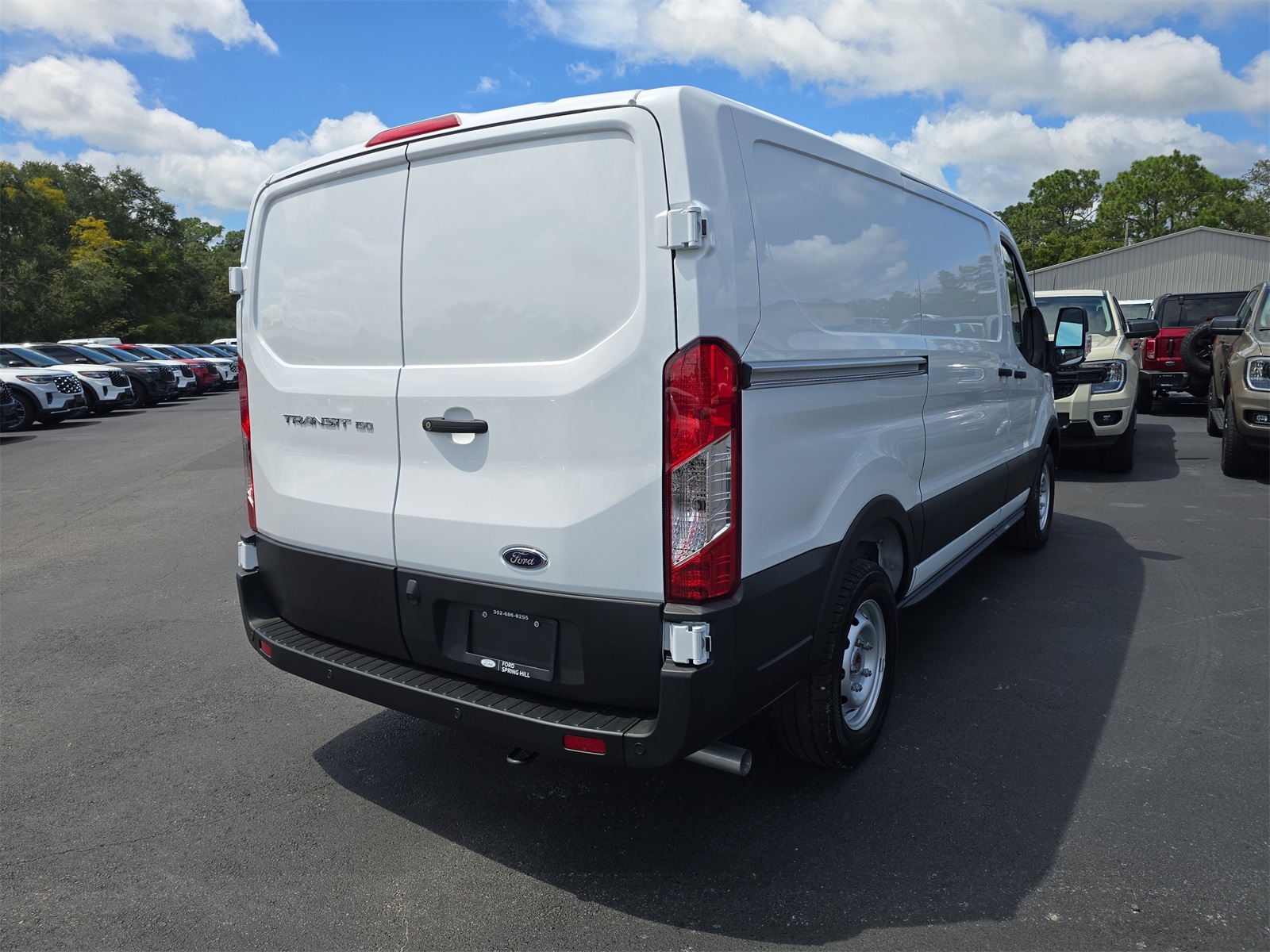 2025 Ford Transit Cargo Van photo 4