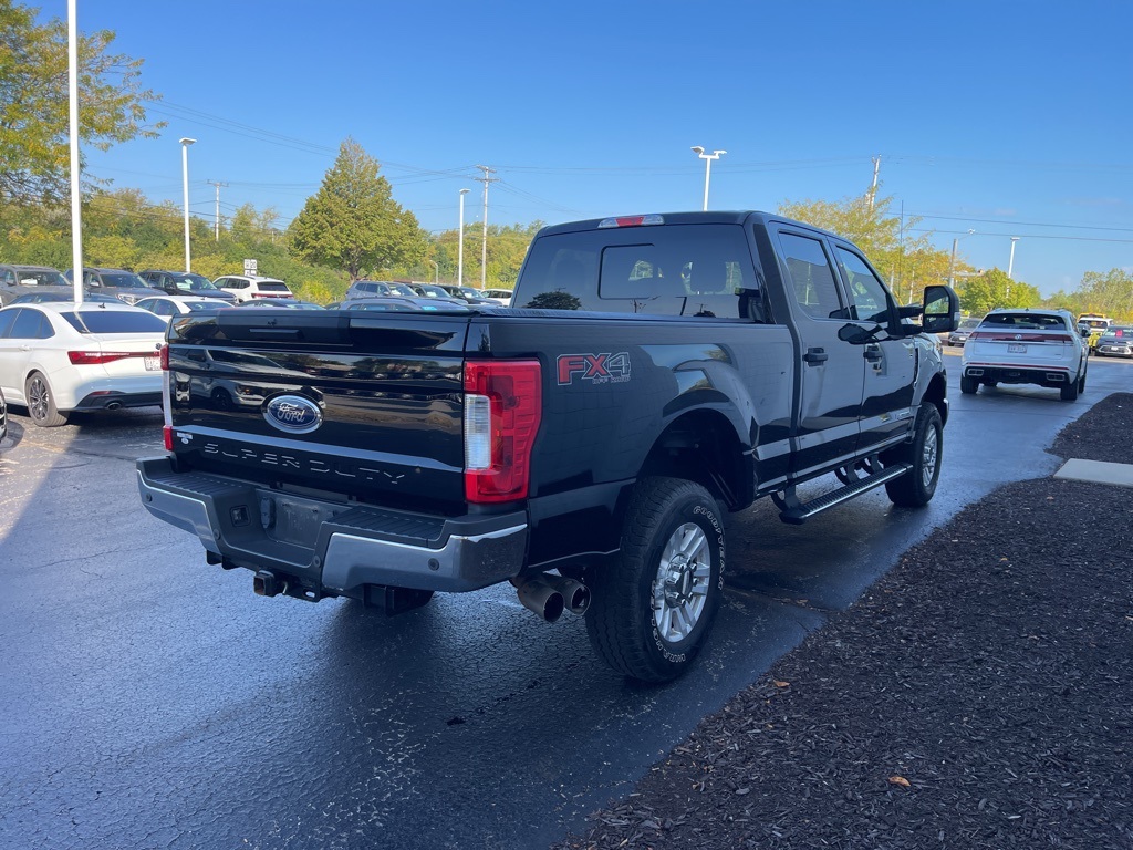 2017 Ford F-250 photo 3